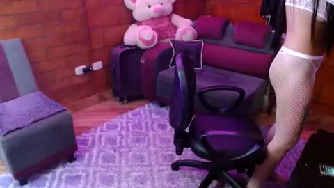 Snapshot of raven__purple chatting on July 2026 02:11:02 AM raven__purple online show from July 2026 02:11:02 AM