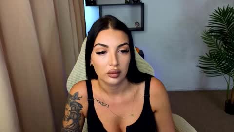 raven_inkk online show from October 2025 09:20:01 AM