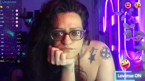 Snapshot of ravenandsin chatting on October 2025 12:30:01 AM Raven online show from October 2025 12:30:01 AM