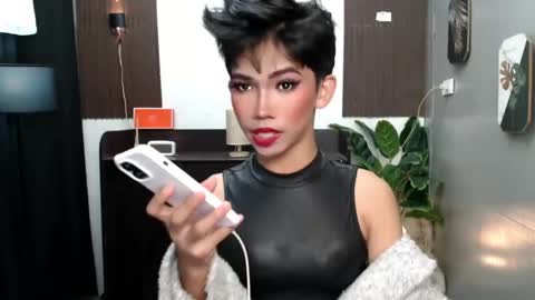 ravennaxx online show from February 2025 12:32:01 AM