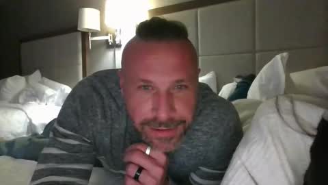 ravingoodtime online show from December 2025 07:03:02 AM