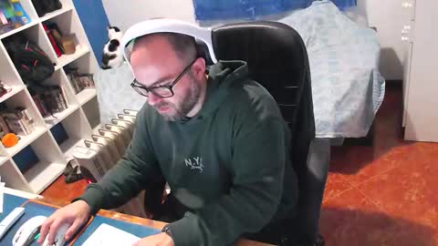 ravingr3d3 online show from February 2026 09:16:02 AM