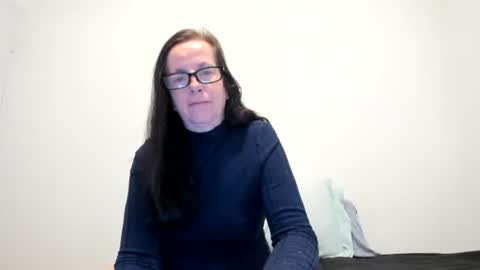 Ravishing Peach Goddess online show from March 2026 01:06:02 PM