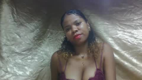 ravomamy online show from November 2025 05:44:01 AM