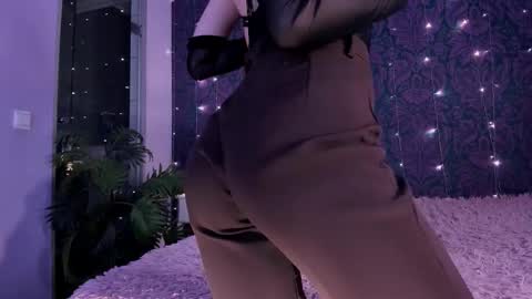 Snapshot of rawdare chatting on September 2025 07:29:01 AM Lillian online show from September 2025 07:29:01 AM