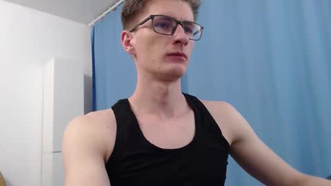 Snapshot of ray_booy chatting on October 2025 04:47:02 PM Ray Booy online show from October 2025 04:47:02 PM