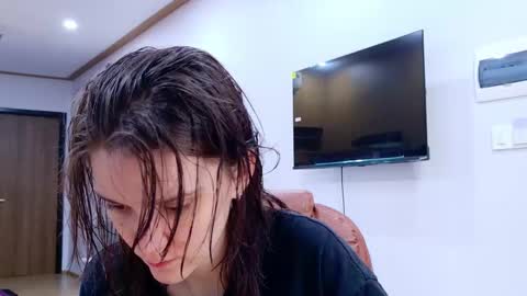 Ray-Ray online show from January 2026 12:37:01 AM