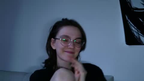 Ray-Ray online show from June 2026 07:49:01 PM