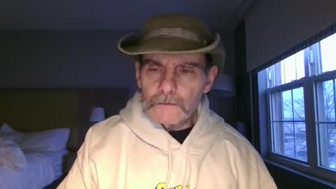 Ray online show from December 2025 12:25:02 PM