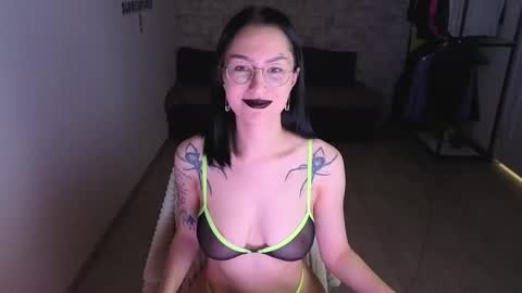 Snapshot of raylsjulie chatting on October 2025 10:01:01 AM see u next time 0300 UTC 0 online show from October 2025 10:01:01 AM