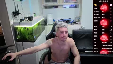 Rayzel online show from February 2026 11:00:01 PM