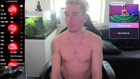 Snapshot of rayzel_white chatting on May 2026 12:45:02 PM Rayzel White online show from May 2026 12:45:02 PM