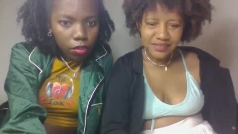 Snapshot of razanastine chatting on November 2025 02:22:01 AM razanastine online show from November 2025 02:22:01 AM