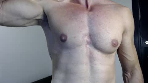 Snapshot of razorramon13 chatting on January 2025 05:40:01 PM razorramon13 online show from January 2025 05:40:01 PM