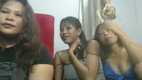 reah_brown online show from November 2025 07:42:02 AM