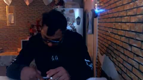 real_coupl3 online show from May 2026 04:06:01 AM