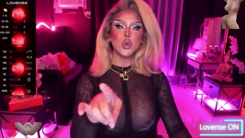 Snapshot of real_dom_phuta chatting on September 2025 12:32:02 PM Miss Katrina De Futah Goddess of HELL online show from September 2025 12:32:02 PM