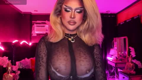 Snapshot of real_dom_phuta chatting on October 2025 06:46:02 PM Miss Katrina De Futah Goddess of HELL online show from October 2025 06:46:02 PM