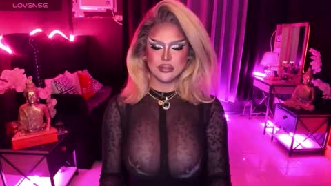 Snapshot of real_dom_phuta chatting on October 2025 09:48:01 AM Miss Katrina De Futah Goddess of HELL online show from October 2025 09:48:01 AM