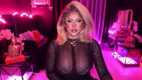 Snapshot of real_dom_phuta chatting on November 2025 02:56:01 PM Miss Katrina De Futah Goddess of HELL online show from November 2025 02:56:01 PM