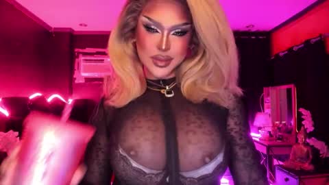 Snapshot of real_dom_phuta chatting on December 2025 02:20:01 AM Miss Katrina De Futah Goddess of HELL online show from December 2025 02:20:01 AM