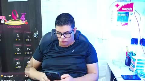 Snapshot of realjoel chatting on May 2026 04:04:02 PM Joel online show from May 2026 04:04:02 PM