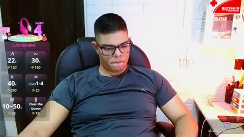 Snapshot of realjoel chatting on May 2026 12:33:02 PM Joel online show from May 2026 12:33:02 PM