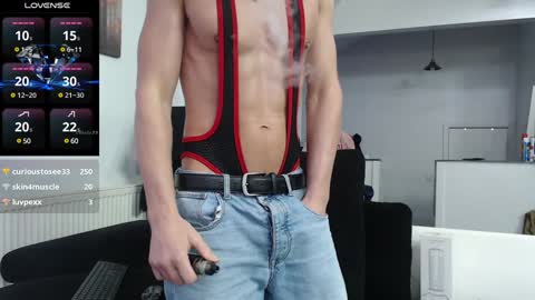 Snapshot of reallyman7 chatting on December 2024 08:13:01 AM Ask me online show from December 2024 08:13:01 AM