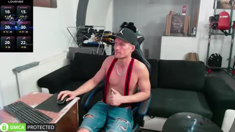 Ask me online show from December 2025 08:27:01 PM