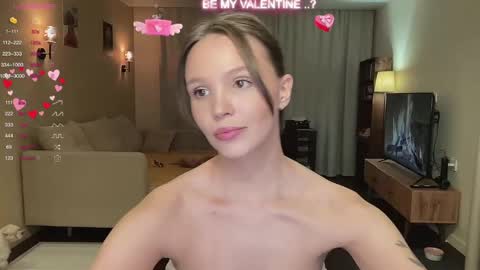 Snapshot of realsupermichael chatting on February 2025 09:32:01 PM AliceEve online show from February 2025 09:32:01 PM