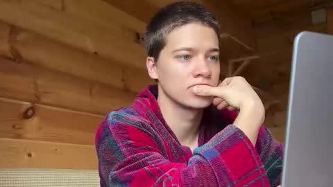 Snapshot of realsupermichael chatting on September 2025 09:09:01 AM AliceEve online show from September 2025 09:09:01 AM