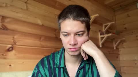 Snapshot of realsupermichael chatting on September 2025 08:35:01 AM AliceEve online show from September 2025 08:35:01 AM