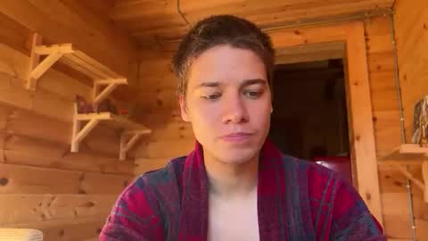 Snapshot of realsupermichael chatting on September 2025 12:43:02 PM AliceEve online show from September 2025 12:43:02 PM