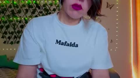 Rebbeca online show from October 2025 10:38:02 AM