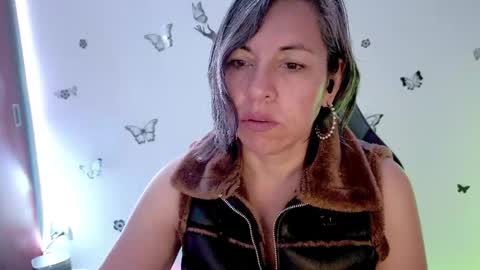 Rebbeca online show from April 2026 10:14:02 AM