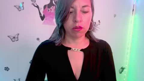 Rebbeca online show from June 2026 12:44:02 PM