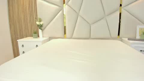 Rebeca online show from October 2025 11:24:01 AM