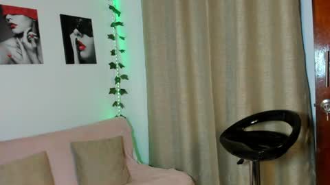 Rebeca Marchetti online show from July 2026 08:44:02 PM