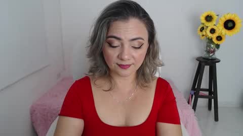 REBECA online show from November 2025 02:06:01 PM