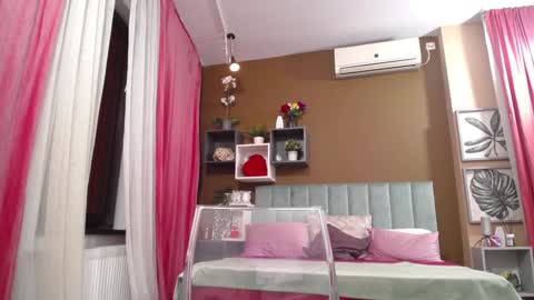 Snapshot of rebecablackx chatting on December 2024 11:18:01 AM rebecablackx online show from December 2024 11:18:01 AM