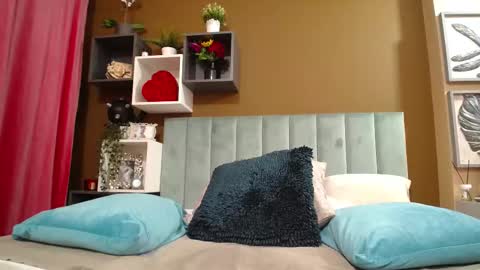 Snapshot of rebecablackx chatting on February 2025 08:05:01 AM rebecablackx online show from February 2025 08:05:01 AM