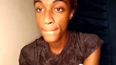 Tu mami Rebecca online show from July 2026 01:19:01 AM
