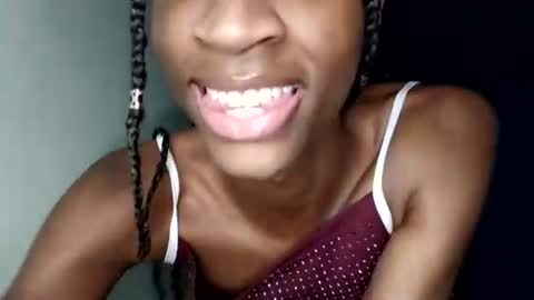 Tu mami Rebecca online show from August 2026 11:51:01 PM