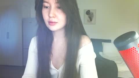 Lets talk here 33.  online show from February 2025 07:52:01 PM