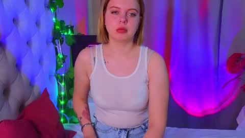 rebeccacruze online show from June 2026 08:24:02 AM