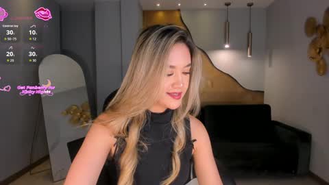 Rebe online show from March 2026 07:42:01 PM