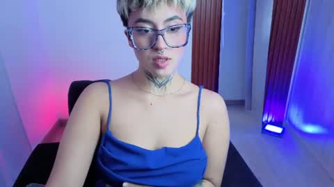 Snapshot of rebeka_baker chatting on June 2026 11:04:02 AM REBEKA online show from June 2026 11:04:02 AM