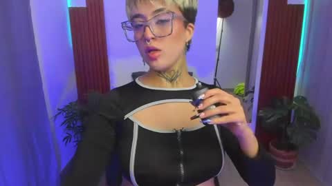 Snapshot of rebeka_baker chatting on July 2026 11:27:01 AM REBEKA online show from July 2026 11:27:01 AM