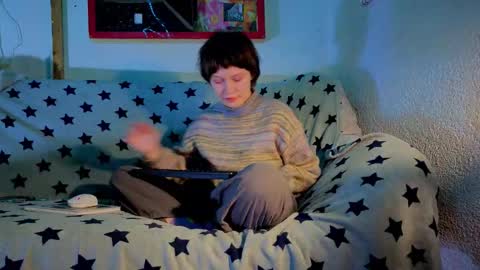 Snapshot of reborn_elf chatting on October 2025 05:02:02 PM Lara online show from October 2025 05:02:02 PM