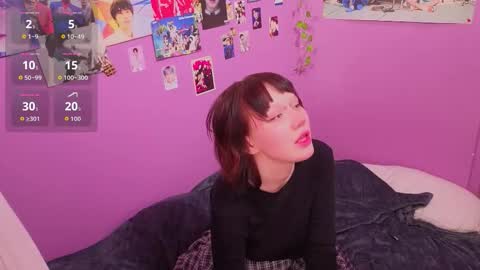 Lara online show from March 2026 12:01:02 PM